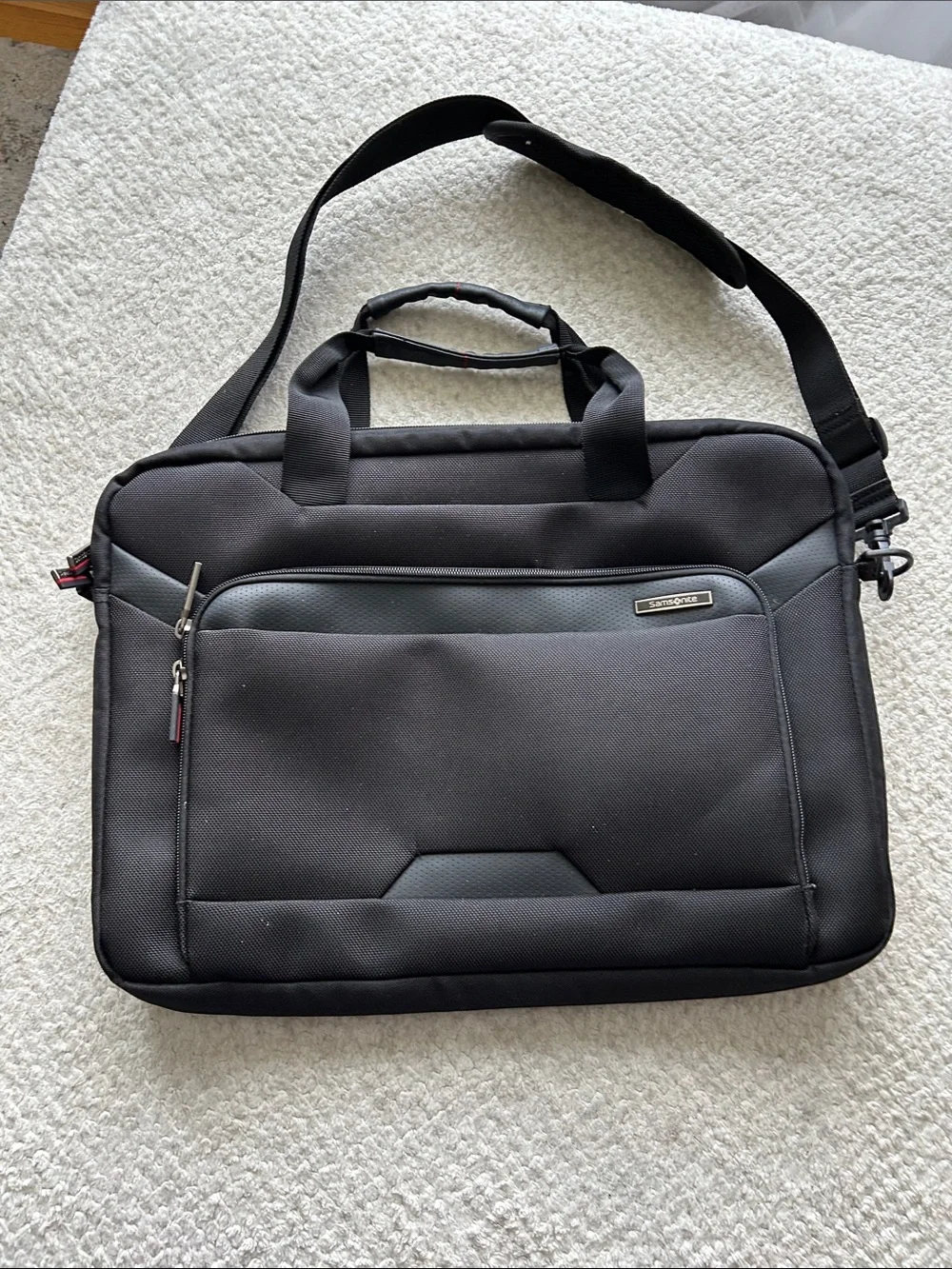 Samsonite Black Laptop Briefcase with Shoulder Strap and Top Handles